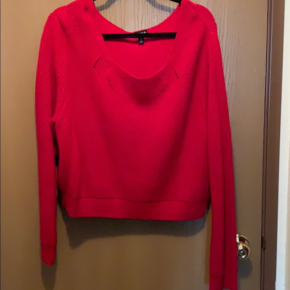 Cropped sweater